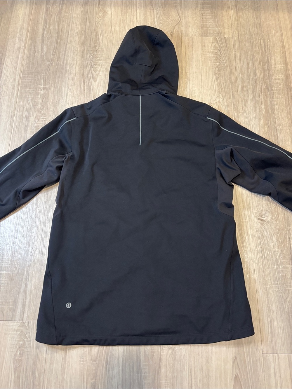 Lululemon Fleece Back Soft Shell Jacket - Picture 10 of 16